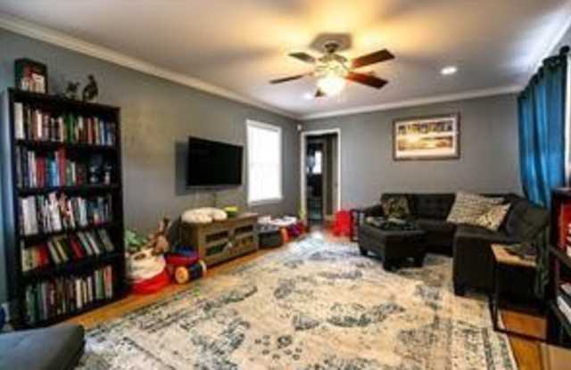 3652 Shelby Drive Gallery 3