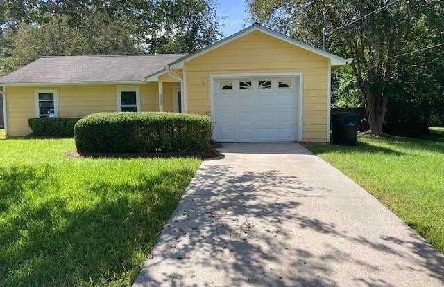 3232 RIDDLE DRIVE photos photos