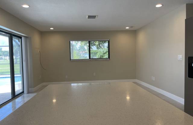 255 Pine Valley Cir Gallery 2