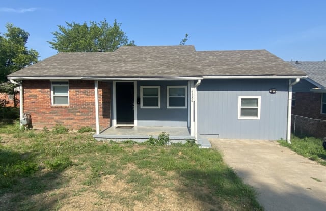 4536 South Xenophon Avenue photos photos
