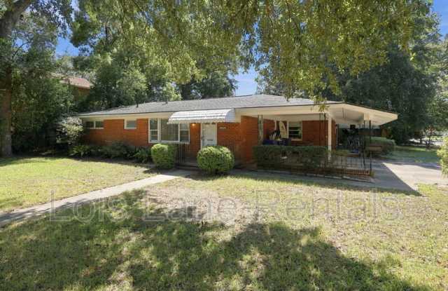 2133 Wappoo Drive Gallery 1
