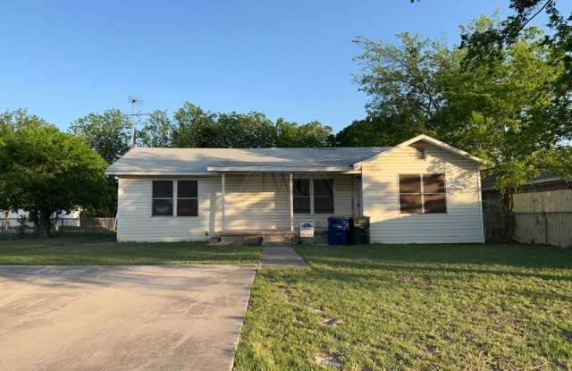 805 North 2nd, Copperas Cove photos photos
