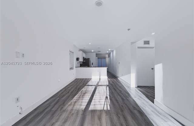 7777 NW 8th Ct Gallery 4