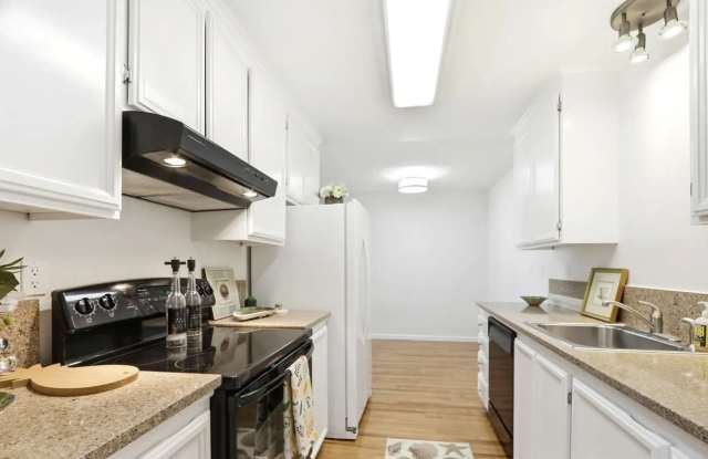 150 W Edith Ave Apt 13 photos photos