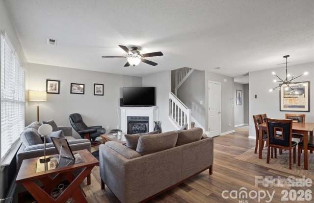 12350 Hennigan Place Lane Gallery 2