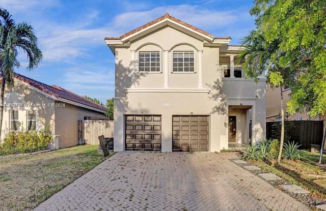 14301 SW 130th Ave photos photos