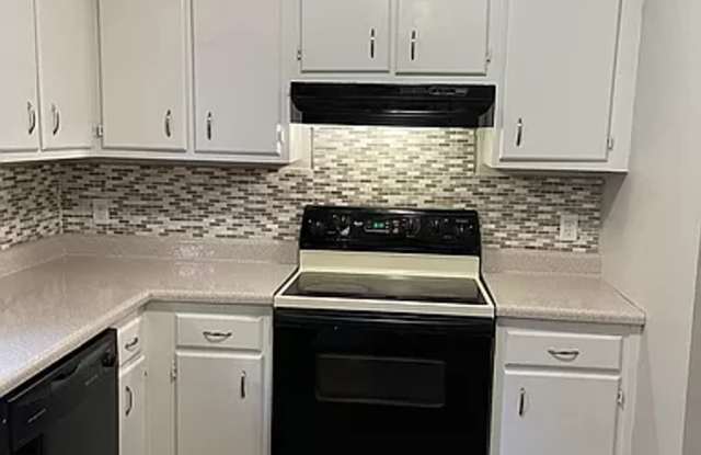 610 Cedarbrook Ct , Lewisville, N.C. 27203 Gallery 4