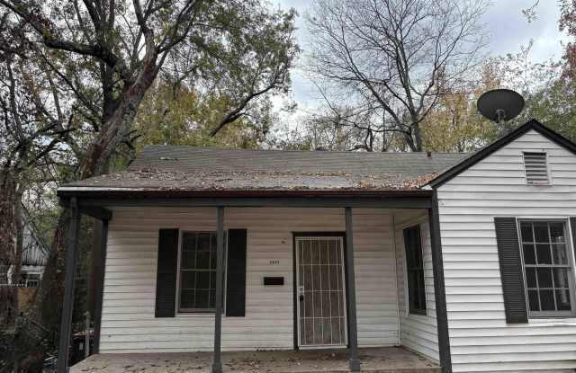 5005 W 31st photos photos