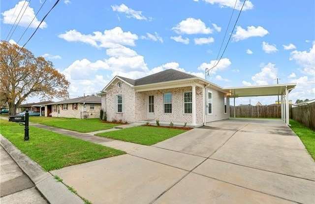 2705 PECAN Drive Gallery 2