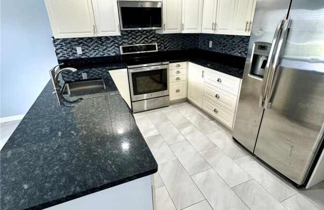 361 MOORINGS COVE DRIVE Gallery 2