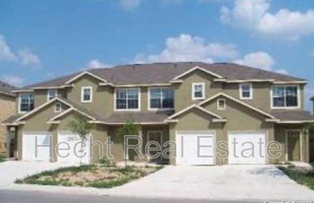 7810 Kingsbury Way - 2 photos photos