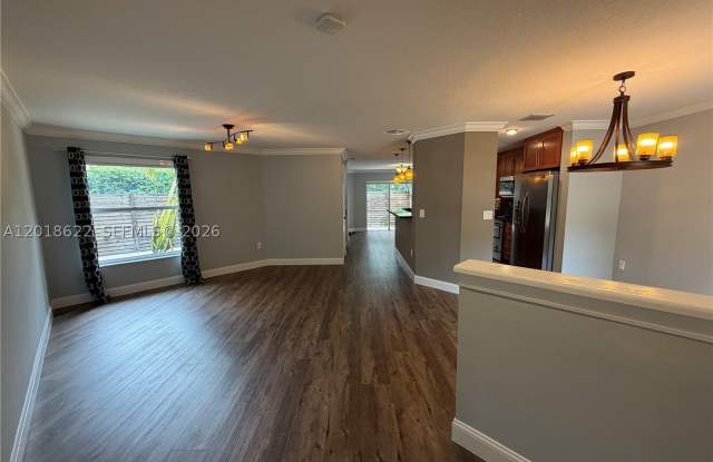 2156 NW 171st Ter Gallery 2