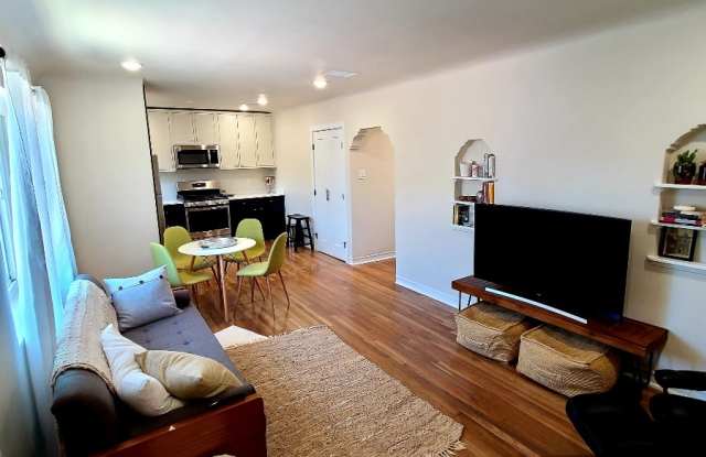 2707 North Kansas Street photos photos