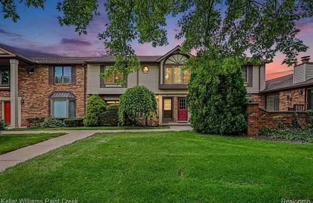 2232 London Bridge Drive Gallery 1