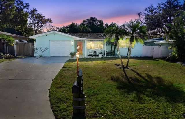 2039 PINE RIDGE Drive Gallery 2
