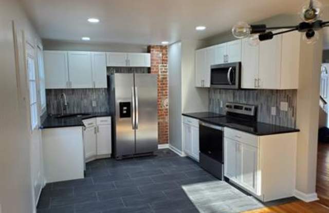 707 West 2nd Avenue photos photos