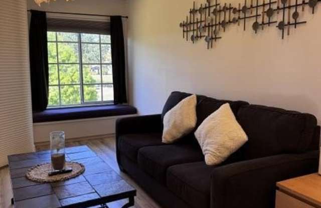 15718 Loch Maree Lane Gallery 4