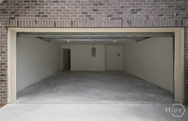 105 Heritage Way Gallery 2