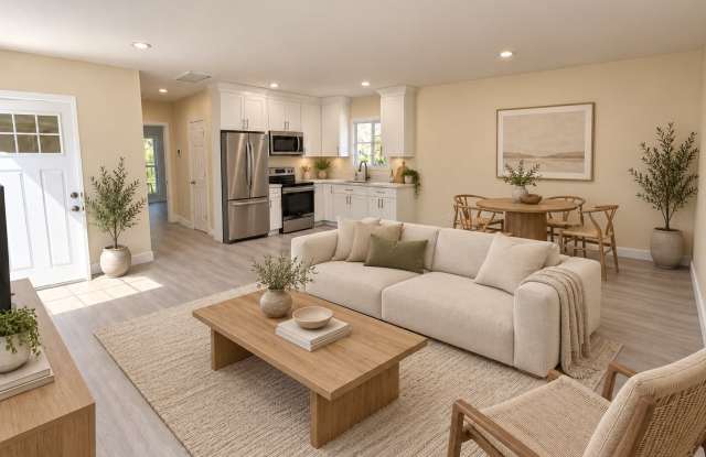 6843 Balboa Boulevard Gallery 2