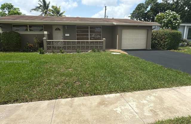 8430 NW 25th Ct photos photos
