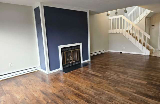 100 Kane Street photos photos