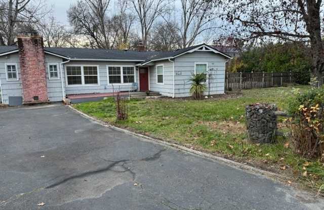 Recently renovated 4 bed, 2 bath home in Grants Pass! photos photos Recently renovated 4 bed, 2 bath home in Grants Pass! photos photos