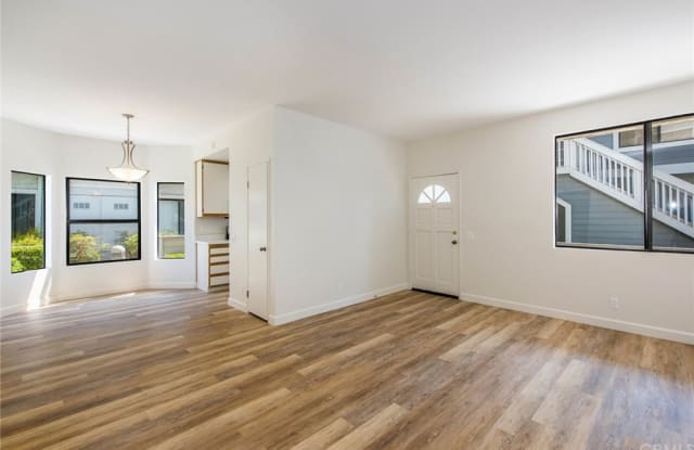 387 Huntington - 387 Huntington, Irvine, CA 92620