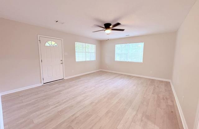 5030 Pear Orchard Drive Gallery 2