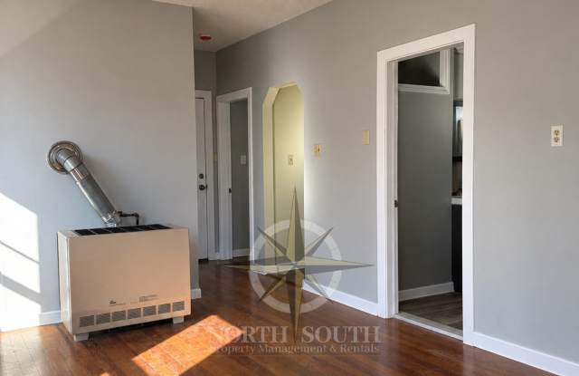 325 Davis Street Unit 2nd FL Gallery 3