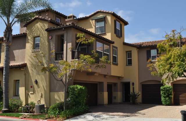 3 Bedroom 2.5 Bath Townhome in Gated Community of Courtyards at Escala- Mission Valley photos photos 3 Bedroom 2.5 Bath Townhome in Gated Community of Courtyards at Escala- Mission Valley photos photos
