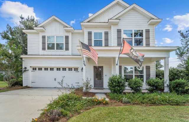 Woodland Trail Retreat – 4BR Home with Private Wooded Backdrop Gallery 1