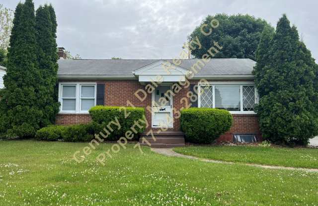 2 BR Rancher in York Suburban Schools with a flat yard photos photos