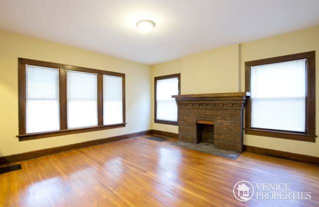 7 Bedroom on OSU Campus Gallery 4