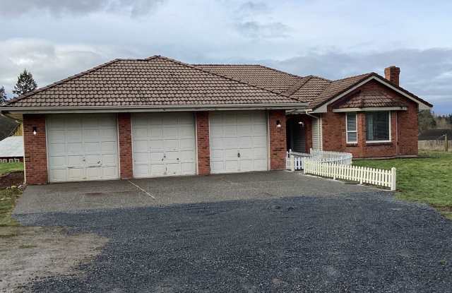 Ranch Style Rambler located in Stannwood - 32002 Brandstrom Road, Snohomish County, WA 98292