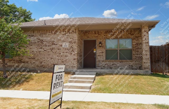 232 Stewart Bend Ct A - 232 Stewart Bend Court, Azle, TX 76020