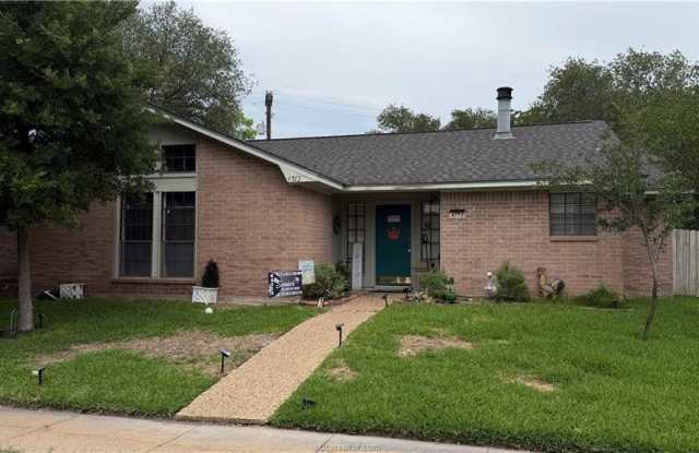 4713 Pembrook Lane photos photos
