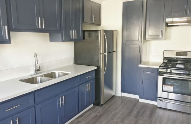 225 N Catalina St - 225 North Catalina Street, Los Angeles, CA 90004