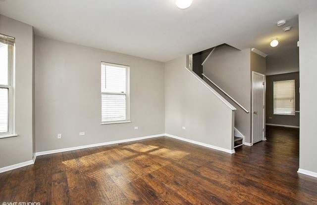 10544 S Edbrooke Avenue Gallery 2