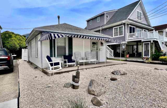 131 N Baltimore Ave - 131 North Baltimore Avenue, Ventnor City, NJ 08406