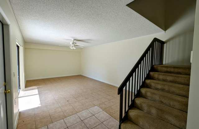 555 Green Springs Place Gallery 3