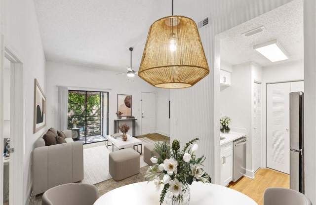 South Pointe Apartments Gallery 2