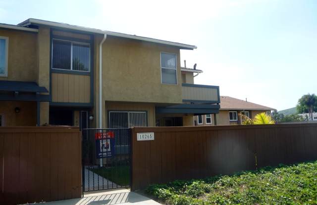 Townhouse close to schools in Santee! *$500.00 Off First Month's Rent!* - 10265 Princess Sarit Way, Santee, CA 92071