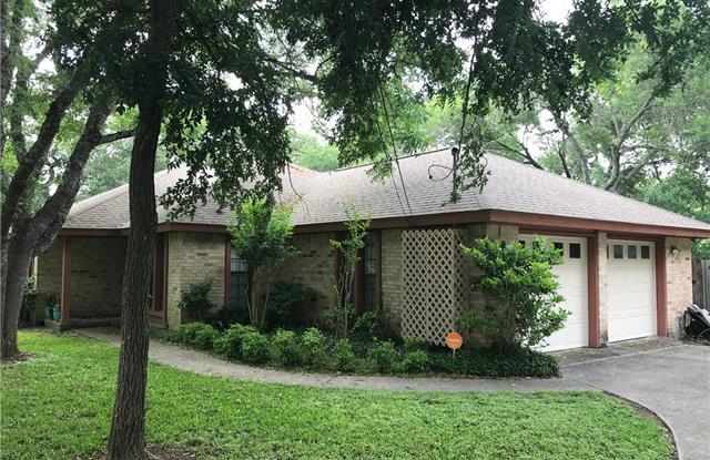 303 Juniper DR Gallery 2