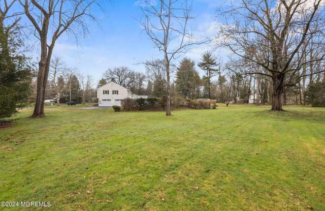 2 Sweet Briar Lane Gallery 3