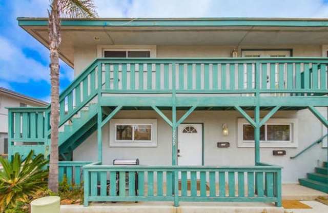 4 Bed 2 Bath in South Mission Beach - one year lease photos photos