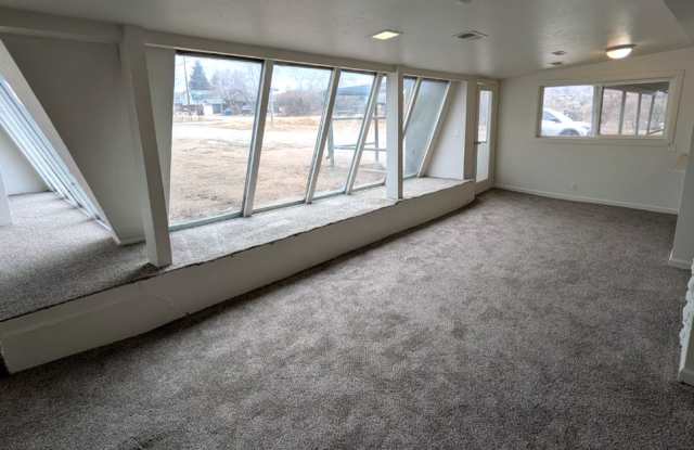 2 Bed - 1 Bath in Golden! photos photos