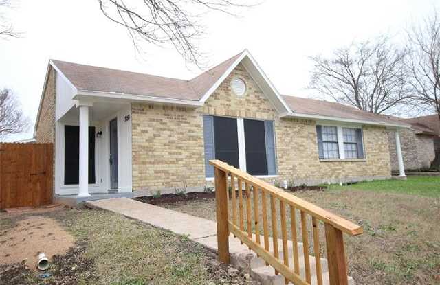 7050 Pineberry Road - 7050 Pineberry Road, Dallas, TX 75249