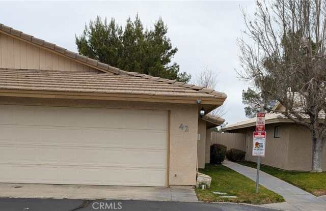 27535 Lakeview - 27535 Lakeview Drive, Silver Lakes, CA 92342