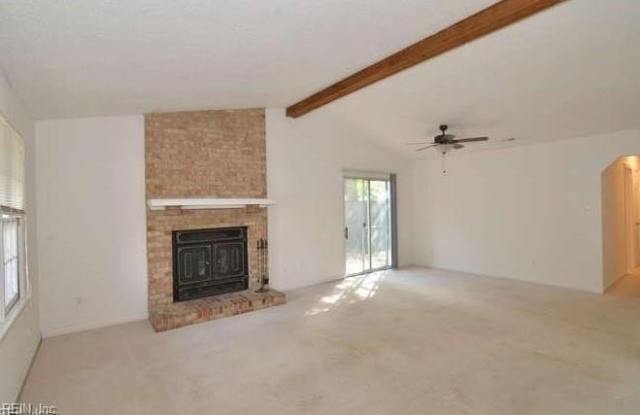 1020 Tealwood Drive Gallery 2