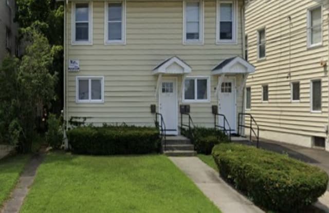 736 Savin Ave Apt 1 - 736 Savin Avenue, West Haven, CT 06516
